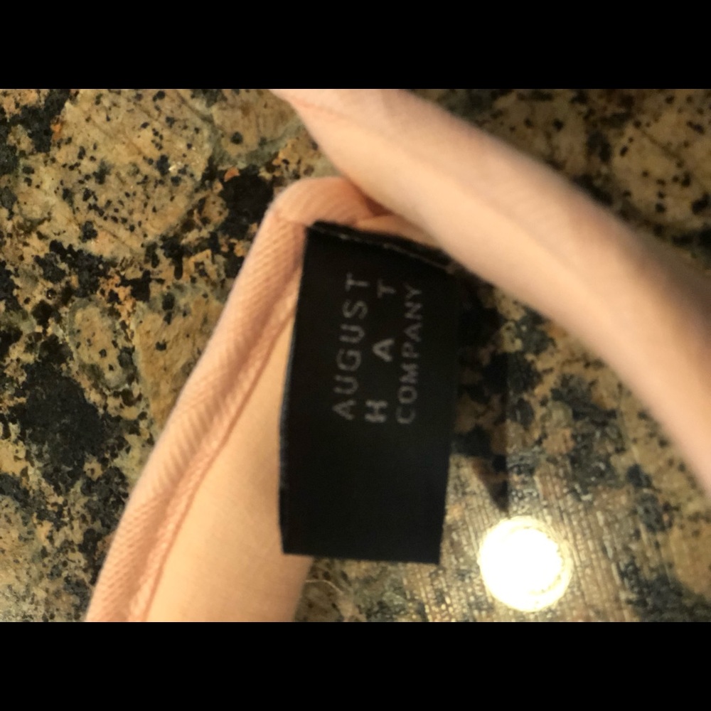Pink Viser - Picture 4 of 4